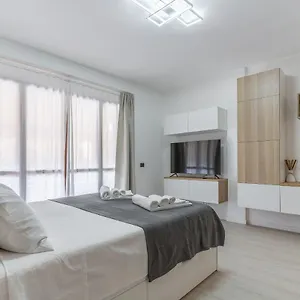 Apartment Santa Giulia, Mailand